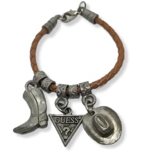 GUESS VINTAGE COWGIRL THEMED  FAUX LEATHER & PEWTER CHARMED BRACELET